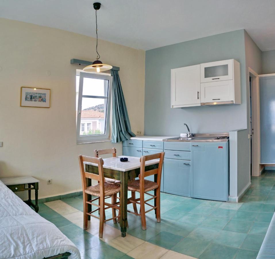 Panselinos Hotel Eftalou Extérieur photo