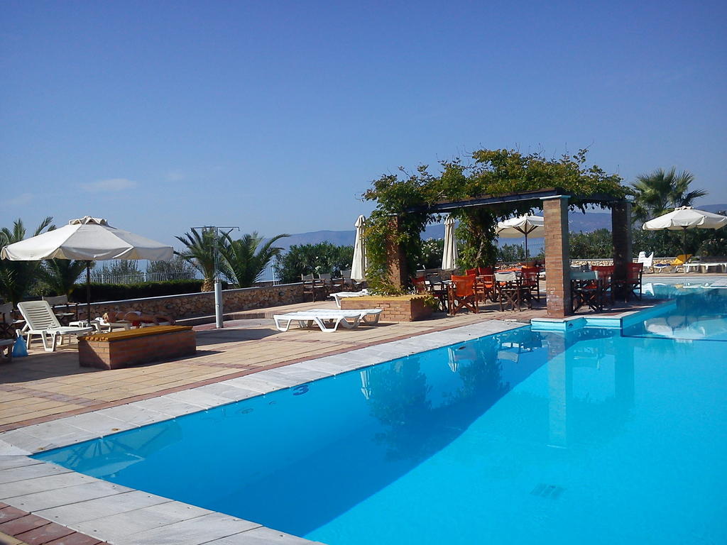 Panselinos Hotel Eftalou Extérieur photo